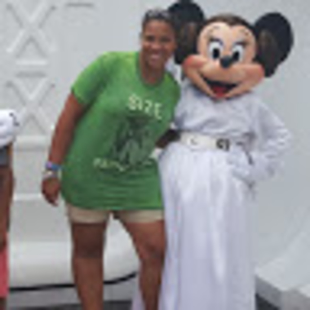 Meet your Posher, Jasmine